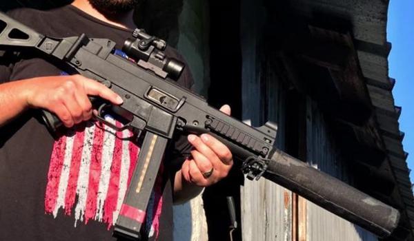 ump45和野牛哪个厉害（UMP45和野牛哪个更强大？）